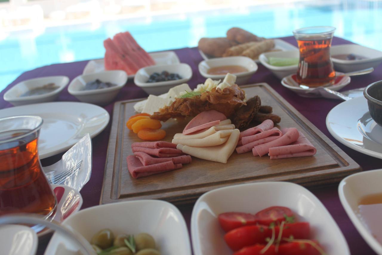 Eramax Hotel Κεμέρ Εξωτερικό φωτογραφία