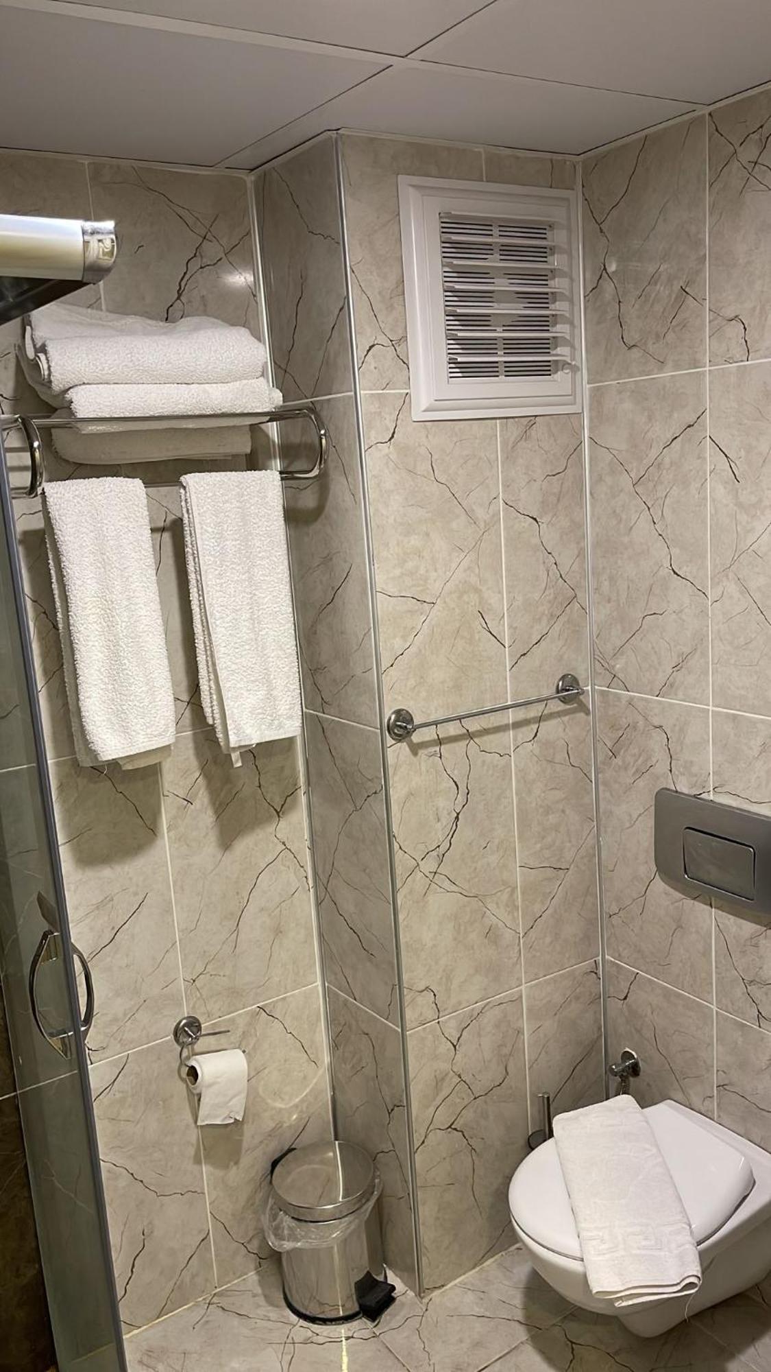 Eramax Hotel Κεμέρ Εξωτερικό φωτογραφία